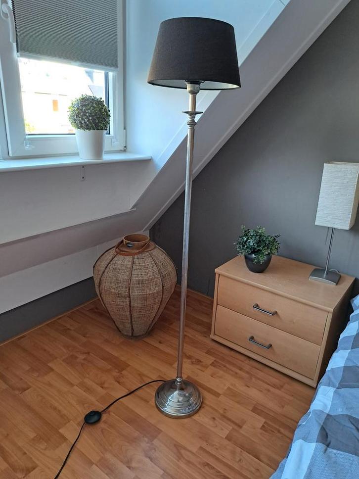 Vloerlamp zilver stijl Riviera Maison., Huis en Inrichting, Lampen | Vloerlampen, Zo goed als nieuw, 150 tot 200 cm, Metaal, Stof