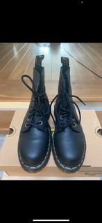 Dr. Martens, Kleding | Dames, Schoenen, Ophalen of Verzenden, Zo goed als nieuw, Zwart