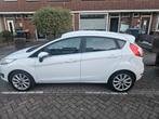 Ford Fiësta 1.0 59KW/80PK 5D 2016 Wit, Voorwielaandrijving, Zwart, 525 kg, Origineel Nederlands