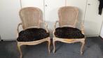 Louis XV stoelen, Ophalen