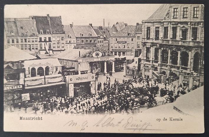 AK Maastricht Markt - Op de Kermis, Verzamelen, Ansichtkaarten | Nederland, Gelopen, Limburg, Voor 1920, Verzenden