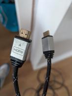 Ongeveer 7.5m hdmi kabel, Audio, Tv en Foto, Zo goed als nieuw, Ophalen, HDMI-kabel