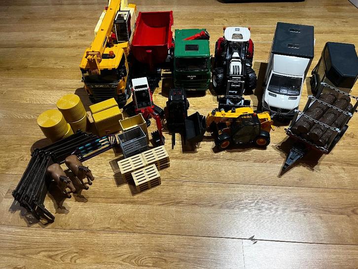 Set Bruder auto's en diverse, Kinderen en Baby's, Speelgoed | Speelgoedvoertuigen, Gebruikt, Ophalen of Verzenden