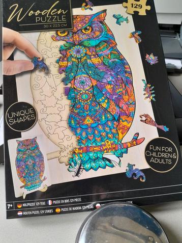 Mooie houten puzzel beschikbaar voor biedingen