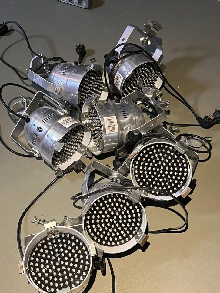 7x Led RBG spots - met XLR aansluiting, Muziek en Instrumenten, Licht en Laser, Gebruikt, Licht, Kleur, Ophalen