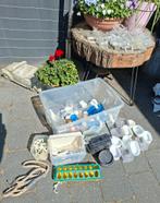 Bak vol drinkflesjes, voerbakjes, etc, Ophalen, Zo goed als nieuw