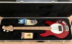 Music Man Stingray 2 EQ - Zo goed als nieuw!, Muziek en Instrumenten, Snaarinstrumenten | Gitaren | Bas, Ophalen, Zo goed als nieuw