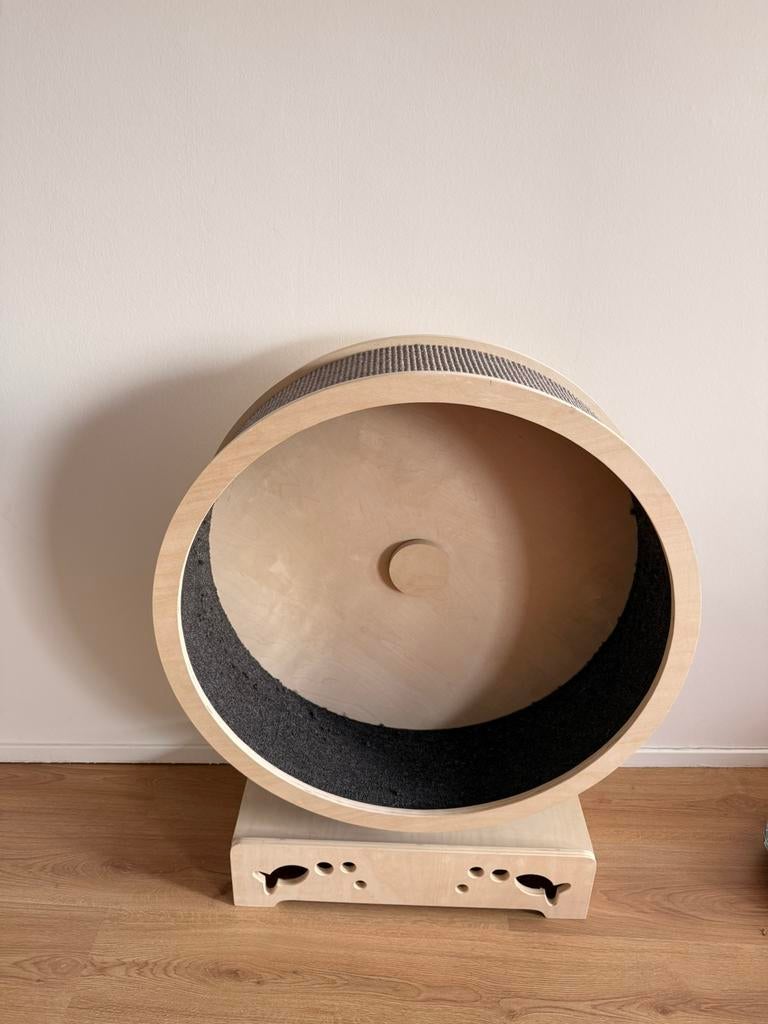 Cat wheel / kattenwiel, Ophalen, Zo goed als nieuw
