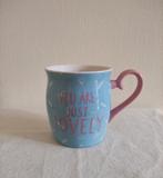 Hema mok lichtblauw met tekst 'you are just lovely'., Ophalen of Verzenden, Zo goed als nieuw, Overige stijlen, Kop(pen) en/of Schotel(s)