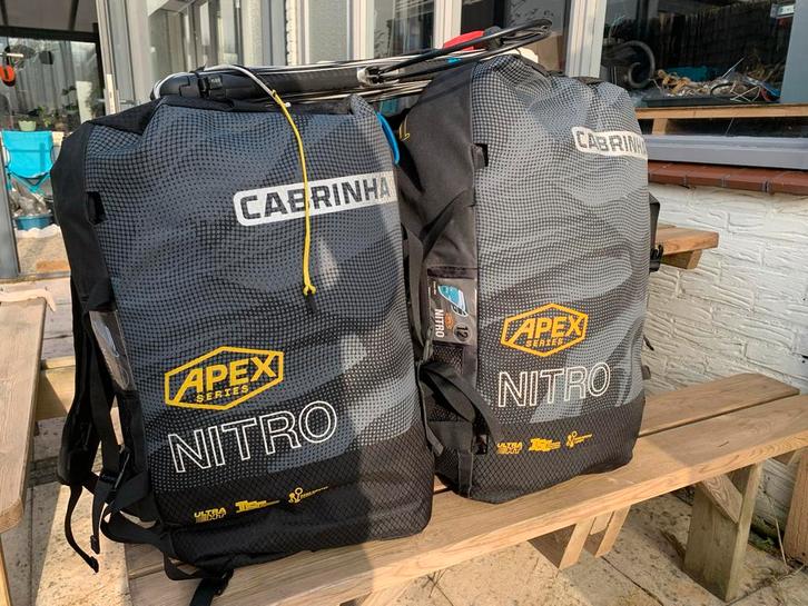 Cabrinha Nitro Apex 9+12M 2024 + C.O.S. Bar 2025, Watersport en Boten, Kitesurfen, Zo goed als nieuw, Kitesurf-set, 12 m², Geen board
