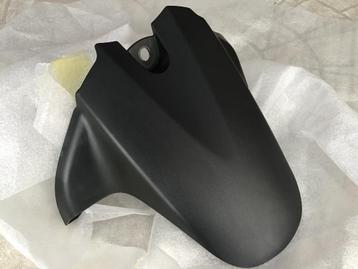 Achterspatbord + kentekenhouder Suzuki GSX-750-r K8 beschikbaar voor biedingen