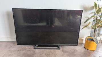 Toshiba Smart 4K TV 49inch beschikbaar voor biedingen