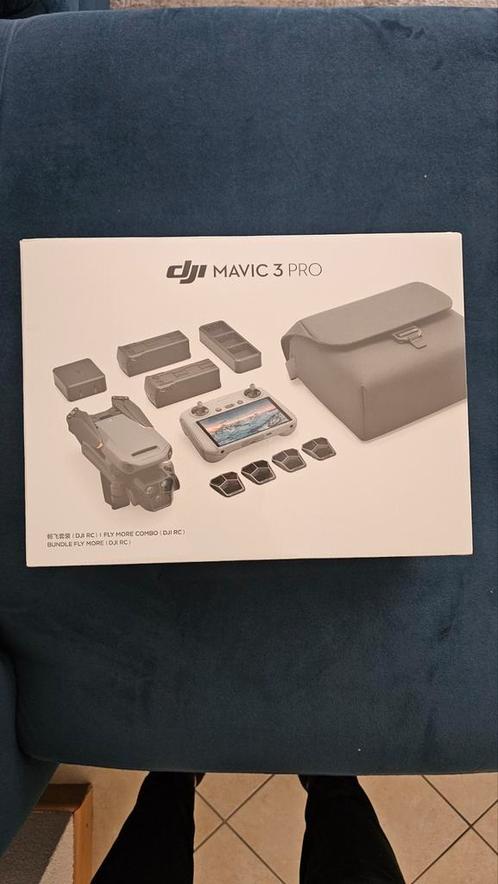 Dji mavic 3 pro Fly more combo + RC controller / ONGEOPEND, Audio, Tv en Foto, Drones, Nieuw, Drone met camera, Ophalen