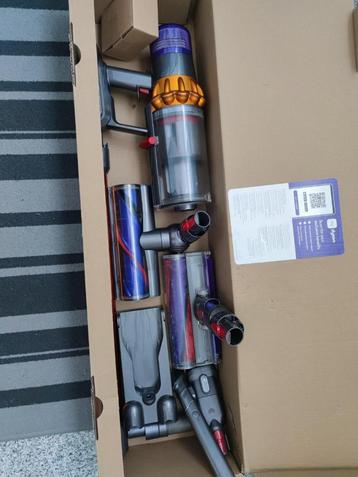 dyson v15 detect in doos beschikbaar voor biedingen