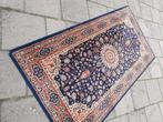 Vintage perzisch tapijt 165x85 cm., Huis en Inrichting, Stoffering | Tapijten en Kleden, Gebruikt, Overige kleuren, Vintage, 150 tot 200 cm
