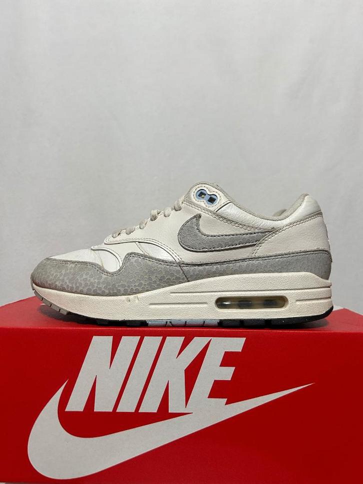 Maat 40 - Nike Air Max 1 '87 Safari Summit White Phantom, Kleding | Dames, Schoenen, Zo goed als nieuw, Sneakers of Gympen, Wit