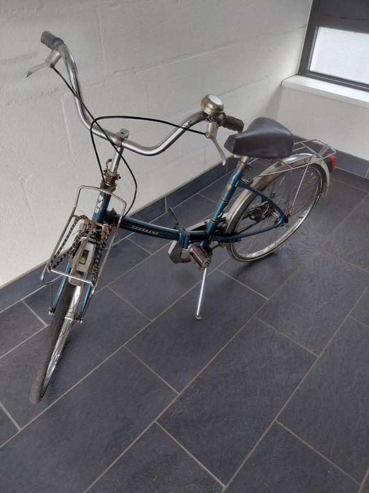Oudere vouwfiets - Opknapper of onderdelen, Fietsen en Brommers, Fietsen | Dames | Damesfietsen, Gebruikt, Overige merken, Versnellingen