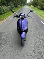 Vespa sprint, Fietsen en Brommers, Scooters | Vespa, Ophalen, Maximaal 45 km/u, Vespa S, Zo goed als nieuw