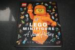 LEGO boek Minifigure A Visual History New Edition, Ophalen of Verzenden, Zo goed als nieuw, Losse stenen, Lego