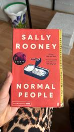Sally Rooney - Normal People, Boeken, Ophalen of Verzenden, Zo goed als nieuw, Sally Rooney