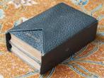 Stel mooie antieke religieuze boekjes uit Engeland in etui., Ophalen of Verzenden