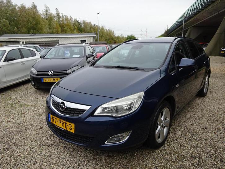 Opel Astra Sports Tourer 1.4 Edition Airco Cruise Control AP, Auto's, Opel, Bedrijf, Te koop, Astra, ABS, Airbags, Airconditioning