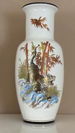 Chinees keramiek vintage grote vaas bamboe gouden tijger wit, Ophalen