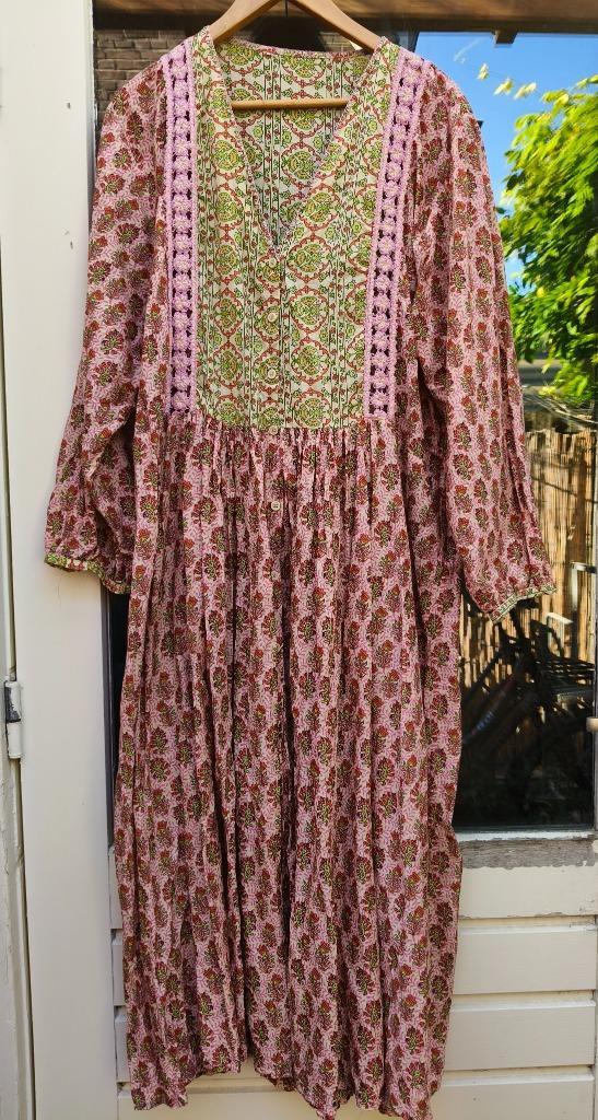 Als nieuw: jurk Zara, maat xxl, viscose, blockprint motieven, Kleding | Dames, Jurken, Zo goed als nieuw, Maat 46/48 (XL) of groter