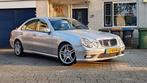 Mercedes-Benz E-Klasse 1.8 E200 K Sedan 2005 AMG E55 Styling, Auto's, Mercedes-Benz, Automaat, Achterwielaandrijving, Zwart, 4 cilinders