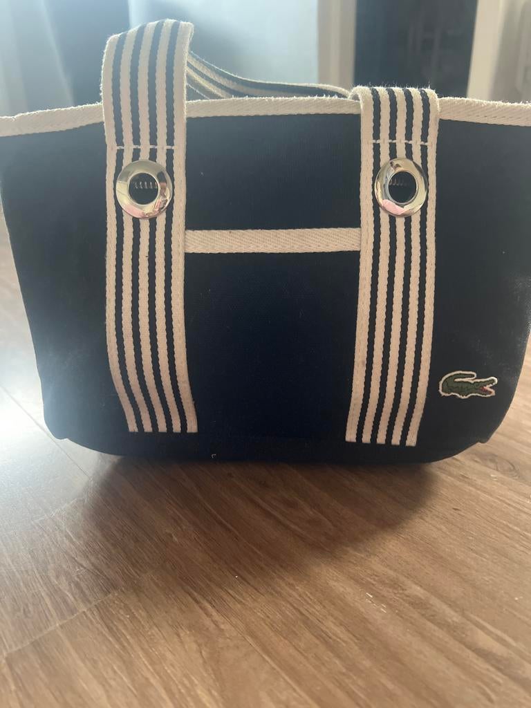 Lacoste tasje met rits - Zo goed als nieuw, Sieraden, Tassen en Uiterlijk, Tassen | Damestassen, Ophalen of Verzenden, Zo goed als nieuw