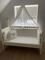 Babybedje, peuterbed & commode van Theophile & Patachou, Ophalen, Zo goed als nieuw, Ledikant