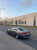 BMW 3-Serie 3.0 I 325 Coupe 2008 Grijs, Auto's, BMW, 745 kg, Achterwielaandrijving, 74 €/maand, 4 stoelen