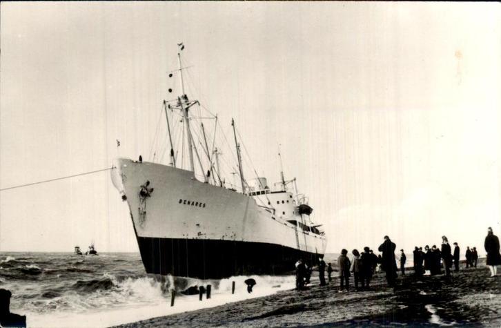 Westkapelle - Gestrande Zweedse Boot BENARES, Verzamelen, Ansichtkaarten | Nederland, Gelopen, Zeeland, Voor 1920, Ophalen of Verzenden