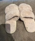 Warme Pantoffels Slippers - Maat 38, Verzenden, Nieuw, Beige, Pantoffels of Sloffen