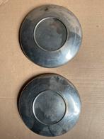 2 wieldoppen oldtimer auto uit de jaren 70, Ophalen, Gebruikt