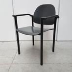 4x houten kantine stoelen / stapelstoelen met stalen frame, Huis en Inrichting, Stoelen, Ophalen, Gebruikt, Kunststof, Vier