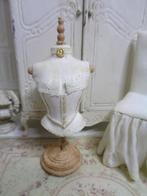 SALE !! Luxe duivenborst buste . Poppenhuis 1:12 (nr BU6 )*, Ophalen of Verzenden, Nieuw, Poppenhuis