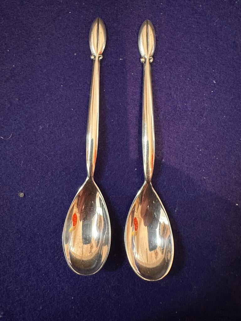 2 mooie zilveren thee-/koffielepeltjes VKB 835 koffieboontje, Antiek en Kunst, Ophalen of Verzenden
