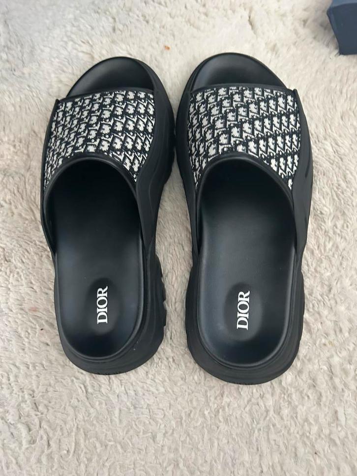 Christian Dior Oblique Slides Authentiek via StockX Maat 42, Kleding | Heren, Badmode en Zwemkleding, Overige maten, Zwart, Ophalen of Verzenden