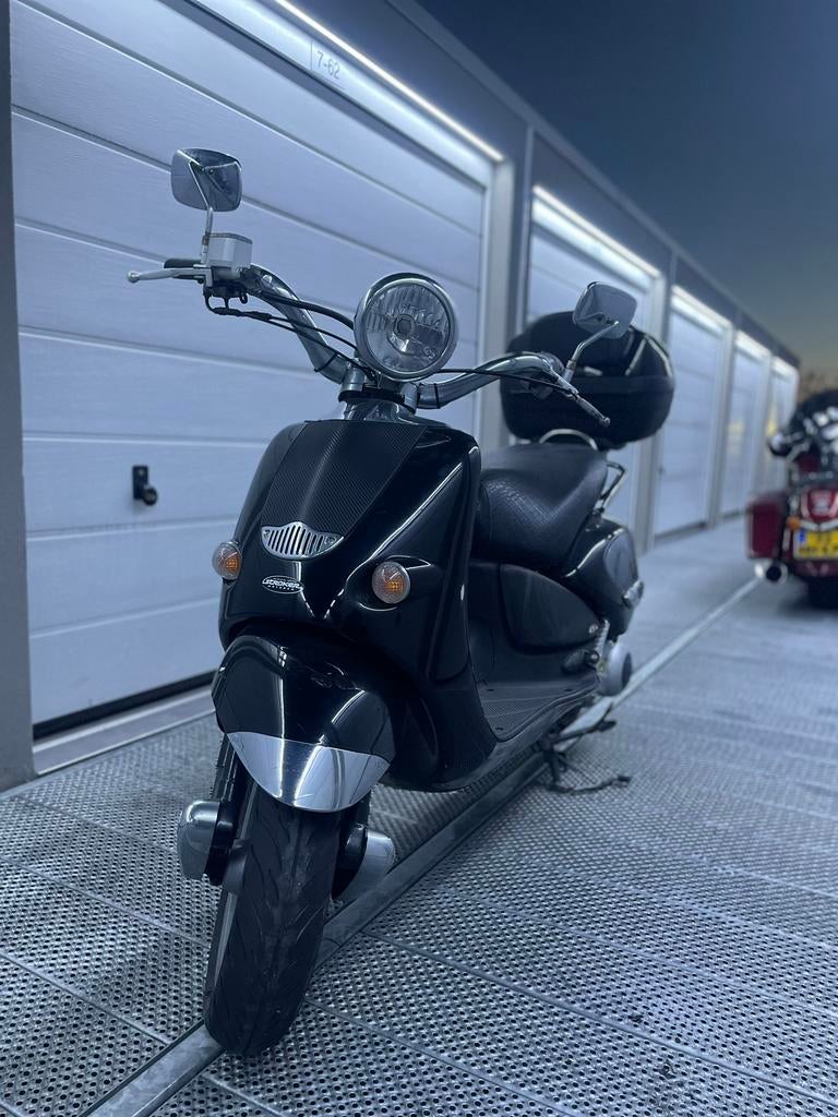 Aprilia Mojito Custom 125cc - A1 NL Kenteken, Fietsen en Brommers, Scooters | Aprilia, Ophalen, 125 cc