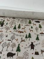 Katoenen stof met bosprint, Verzenden, 120 cm of meer, Beige, Nieuw