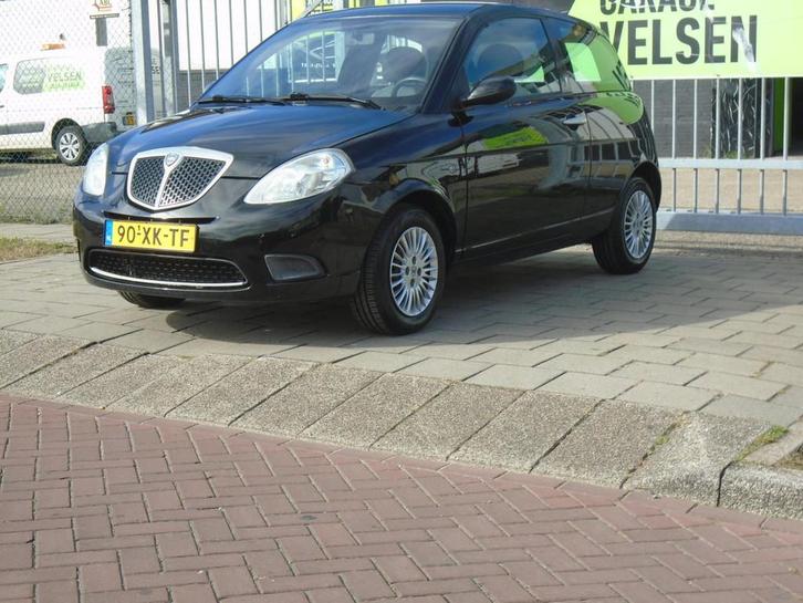 Lancia Ypsilon 1.2 Argento /AIRCO, Auto's, Lancia, Bedrijf, Te koop, Ypsilon, ABS, Airbags, Airconditioning, Centrale vergrendeling