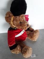 Beer Great Britain, scots guard, Verzamelen, Ophalen of Verzenden, Zo goed als nieuw, Stoffen beer, Overige merken