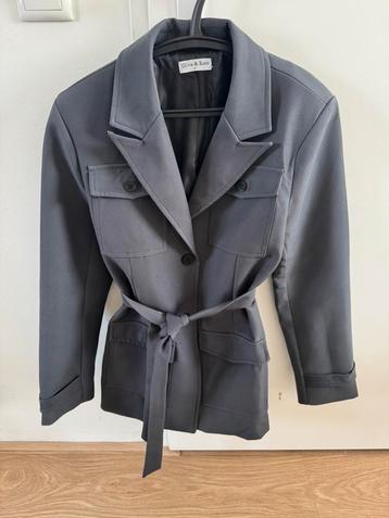 Blazer Olivia & Kate maat M  beschikbaar voor biedingen