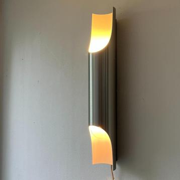 Raak Amsterdam Fuga wandlamp zilverkleur aluminium