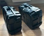 Givi Trekker TRK33 alulinium zijkoffers, Ophalen, Zo goed als nieuw