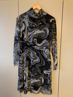 Jurkje, Kleding | Dames, Jurken, Zwart, Nieuw, Ophalen of Verzenden, Knielengte
