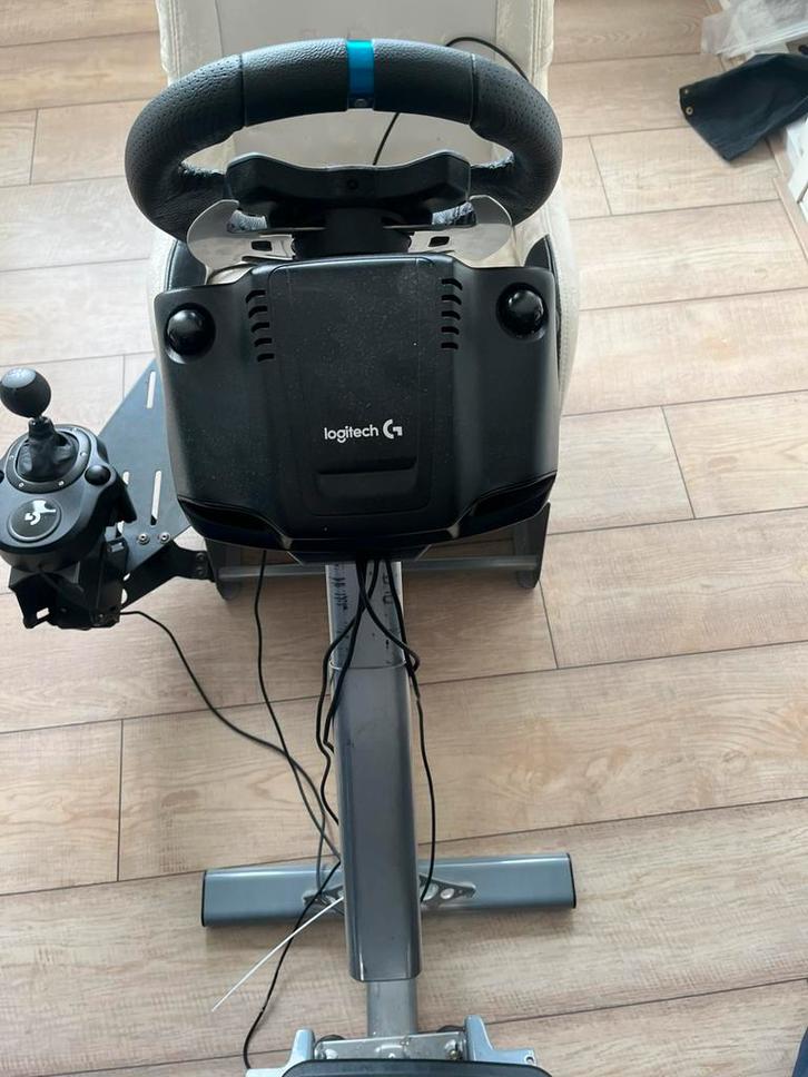 Playseat met g29 stuur, Spelcomputers en Games, Spelcomputers | Sony PlayStation Consoles | Accessoires, Zo goed als nieuw, PlayStation 3