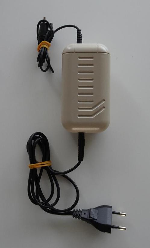 Nintendo Game Boy Classic Rechargeable Battery Pack, Spelcomputers en Games, Games | Nintendo Game Boy, Zo goed als nieuw, Ophalen