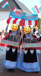2 Volendamse jurken maat S en L, Kleding | Dames, Carnavalskleding en Feestkleding, Ophalen of Verzenden, Zo goed als nieuw, Carnaval